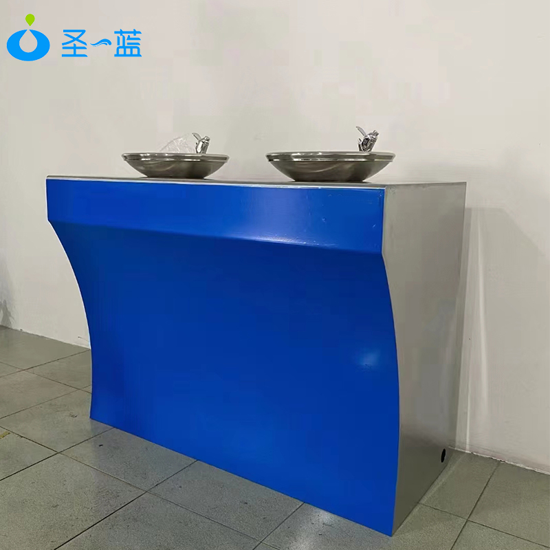 圣藍凈水設備公司-戶外直飲水機